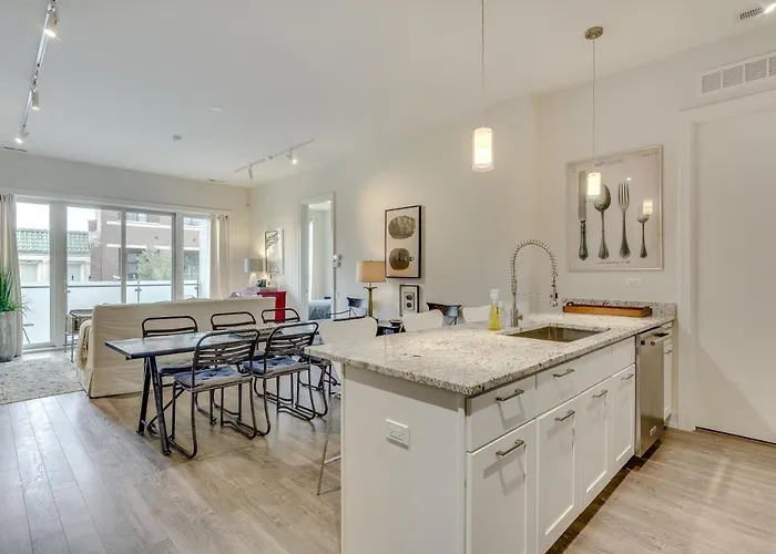 Sheridan Park Stunner! No Matter If Are In Town For Business Or Fun Has Covered Apts Apartment