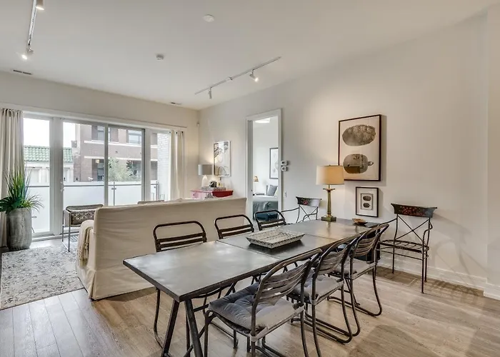 Apartment Sheridan Park Stunner! No Matter If Are In Town For Business Or Fun Has Covered Apts *